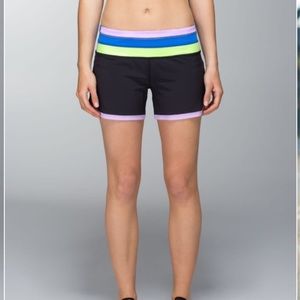 Lululemon Groovy Run Short *4-way Stretch Black Quilt Spring 14-25 Pretty Purple